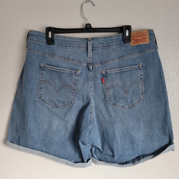 Levi Strauss and Co jeans shorts - Picture 2 of 6